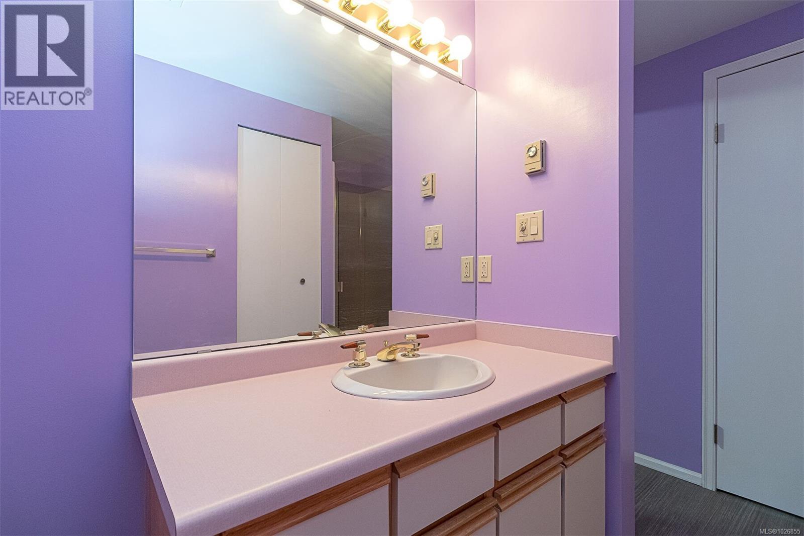  4569 Boulderwood Drive, Saanich