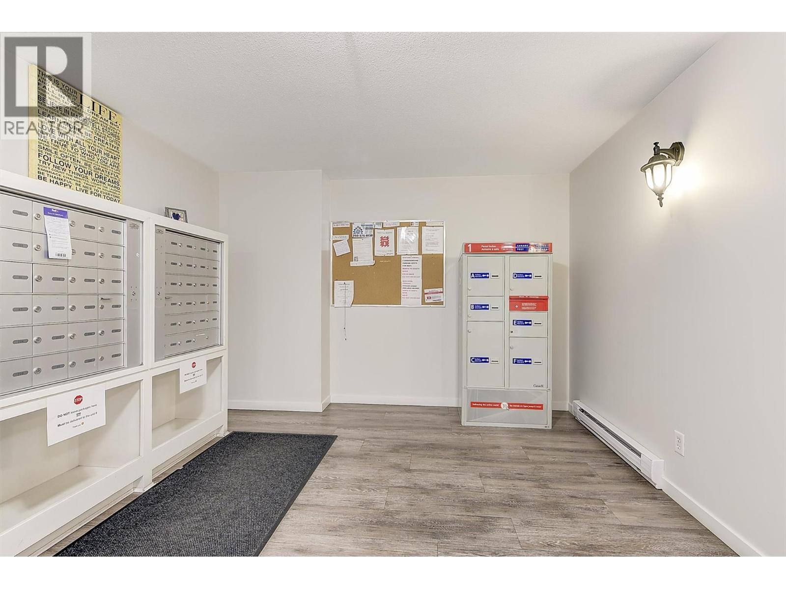 102 135 Ziprick Road, Kelowna