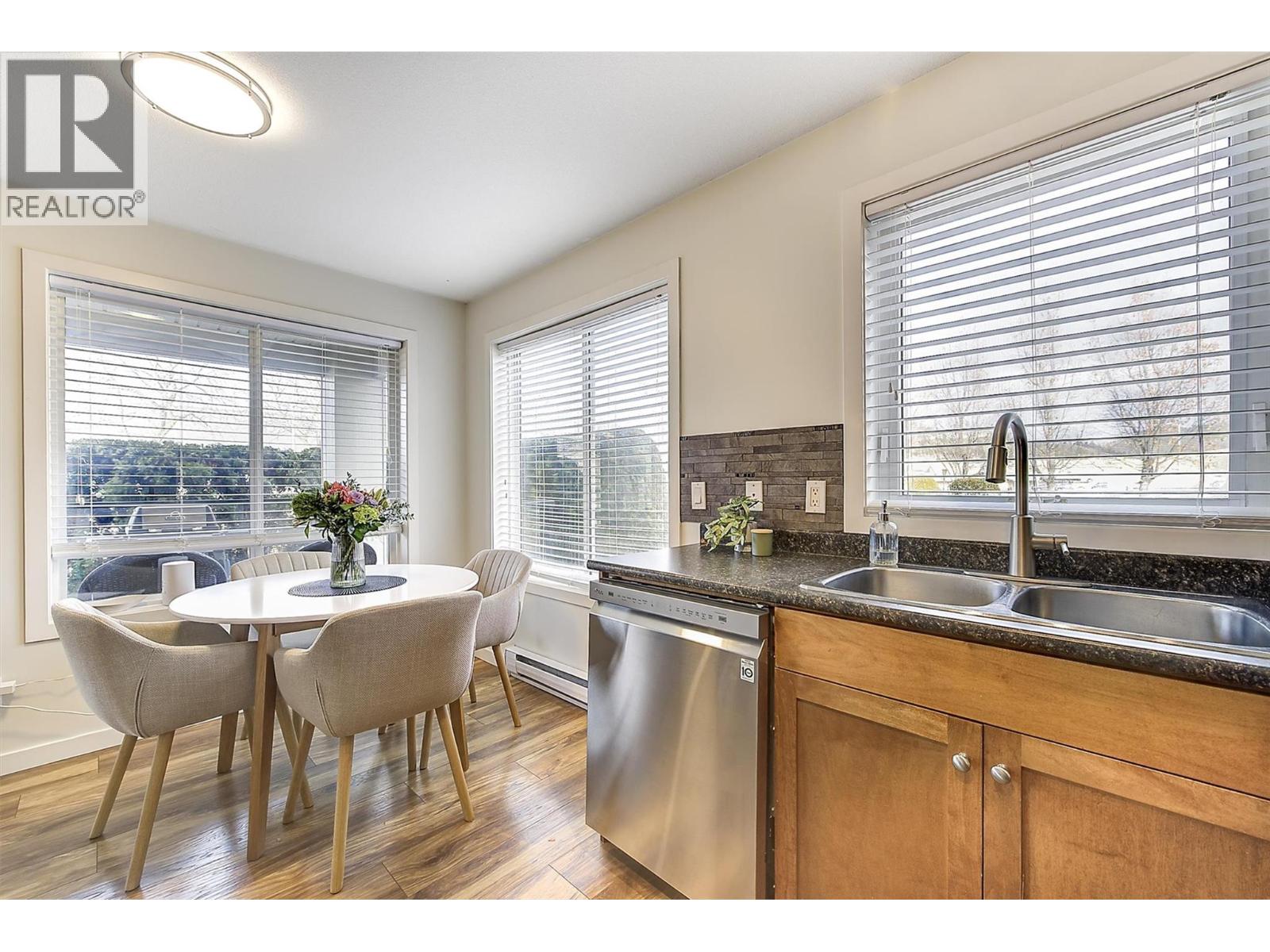 102 135 Ziprick Road, Kelowna