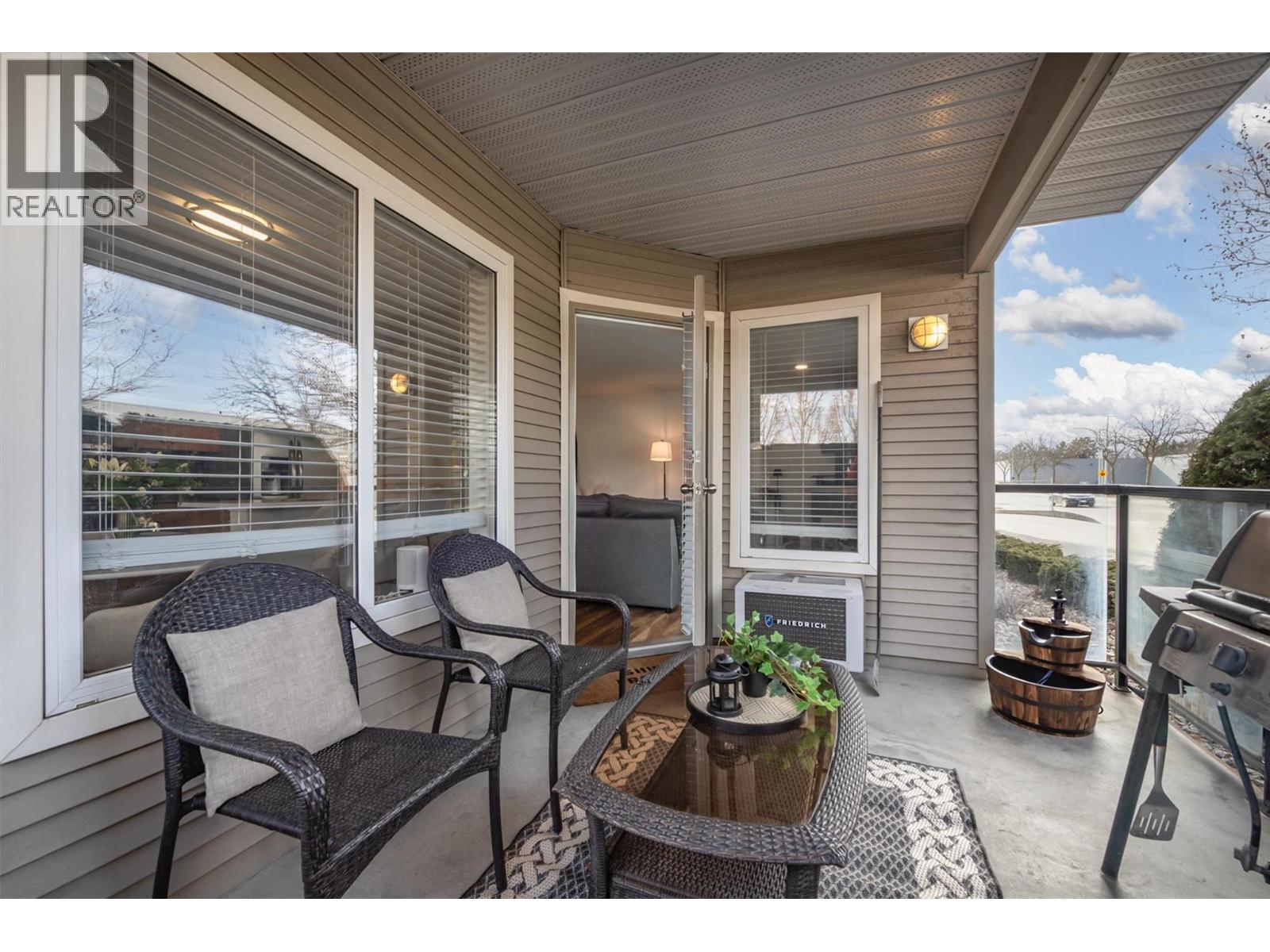 102 135 Ziprick Road, Kelowna