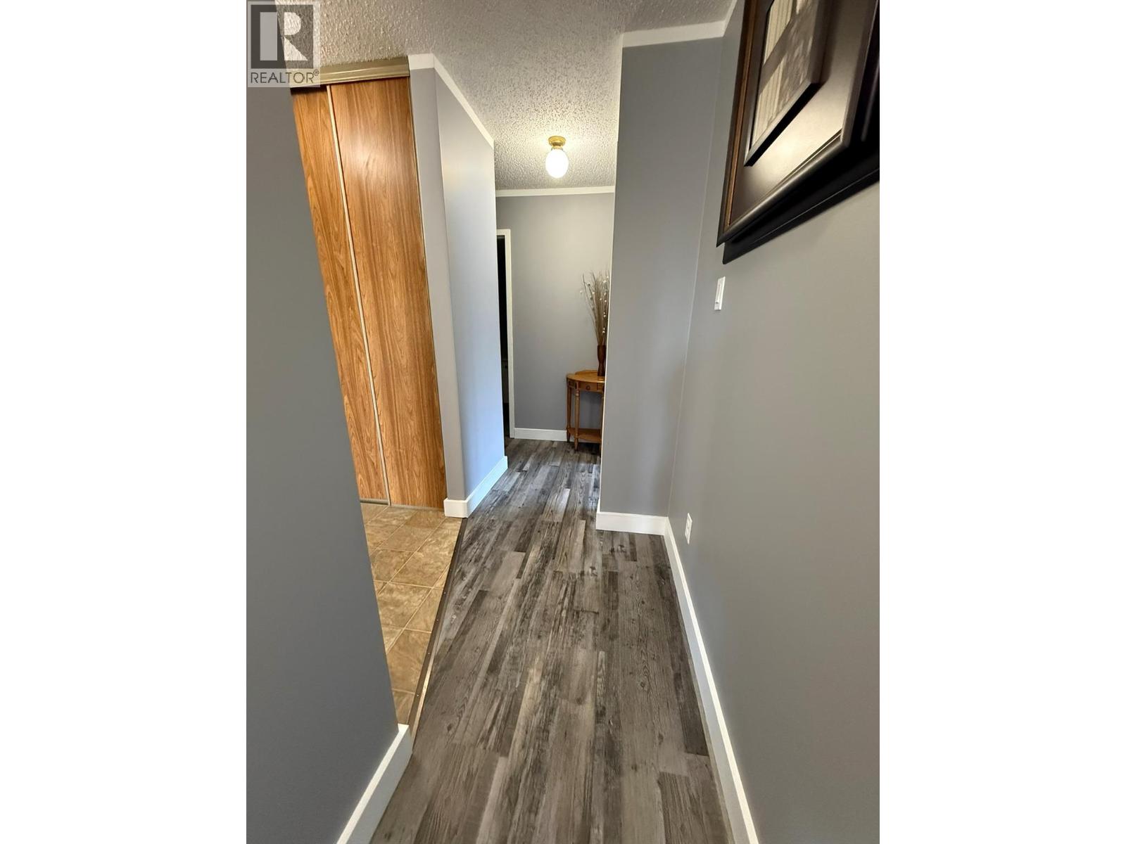 212 Spieker Avenue Unit# 205, Tumbler Ridge