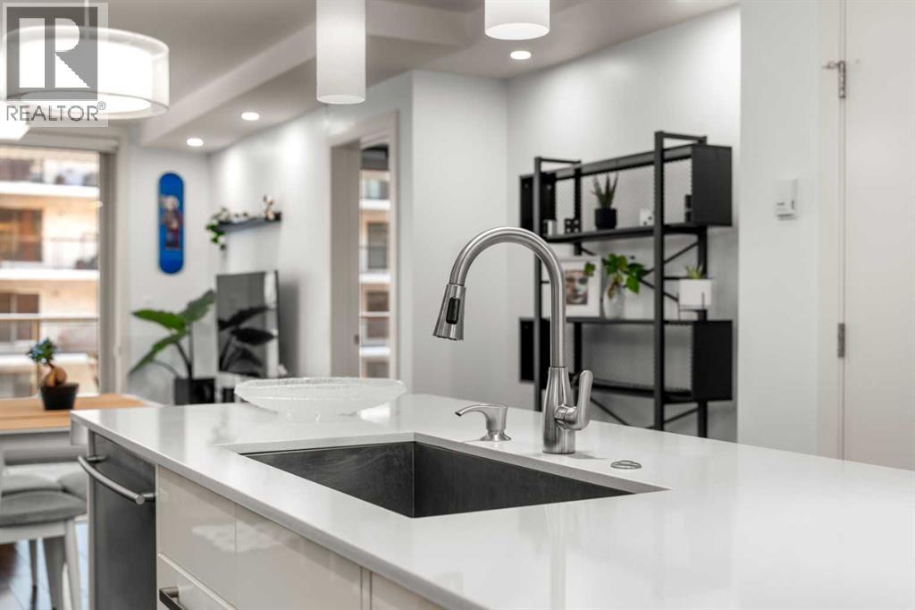 Single Family House for Sale in    Avenue SW Beltline Calgary 