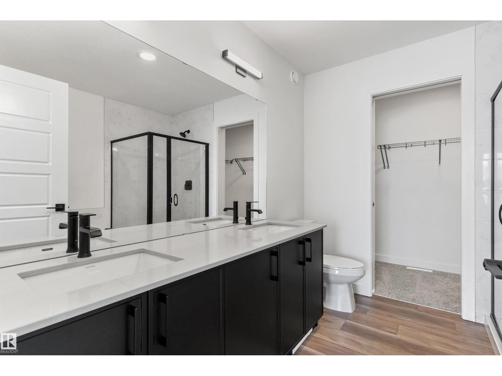 
          931 18 AV NW
            <br/>
            <span>Edmonton</span>
            , 
            <span>AB</span>
             <span>T6T2X3</span>
         - Photo 42