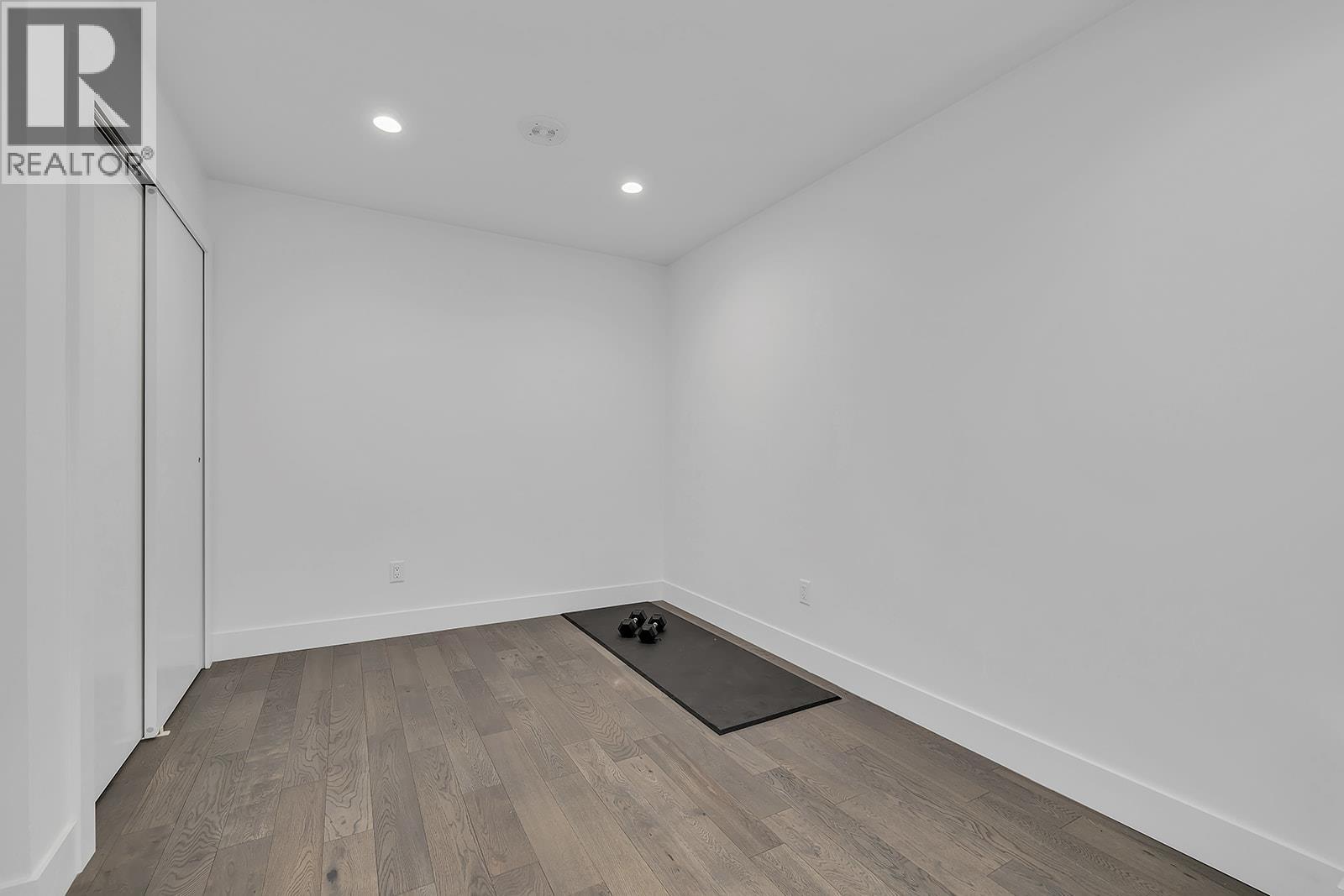 1 1164 Ellis Street, Kelowna