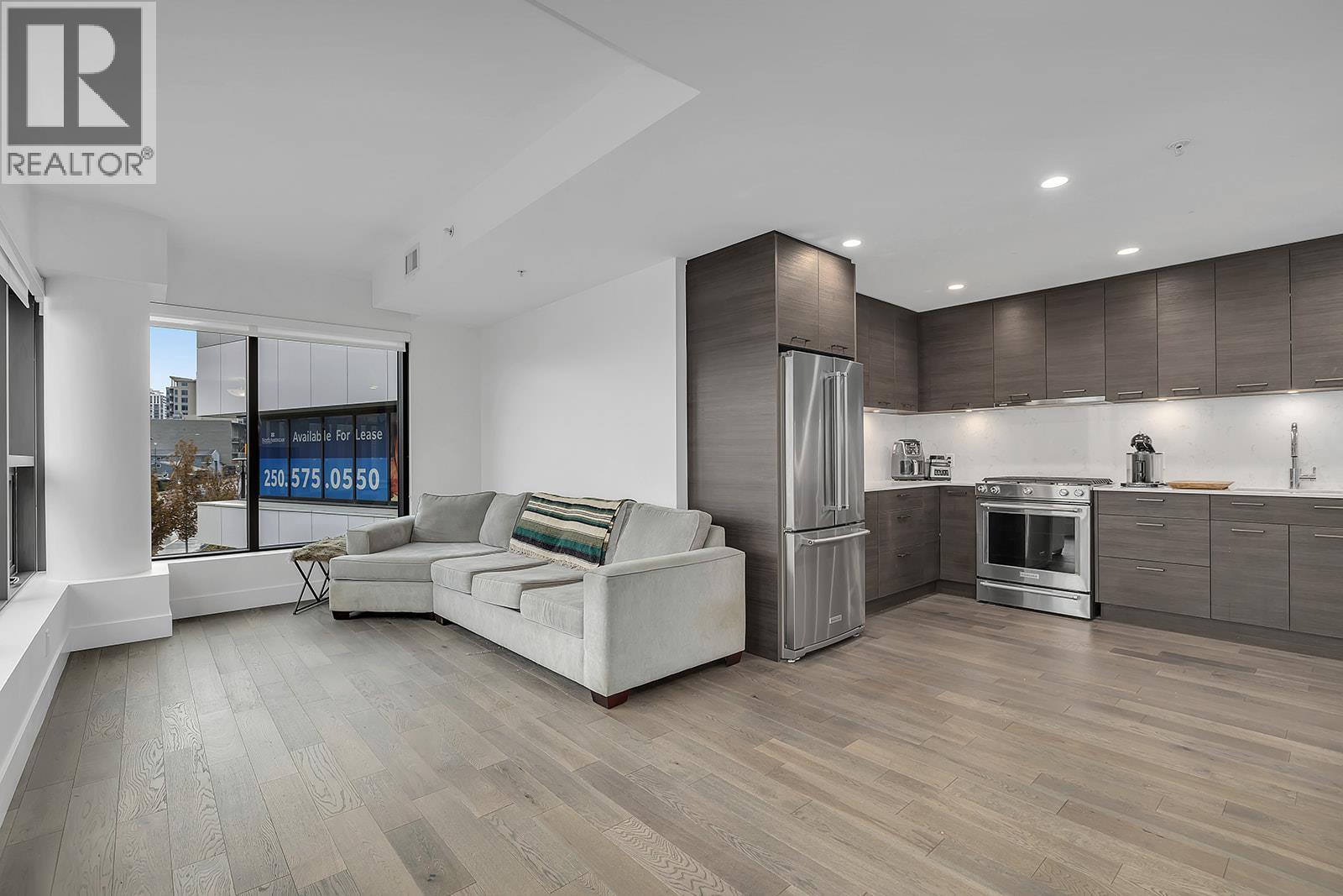 1 1164 Ellis Street, Kelowna