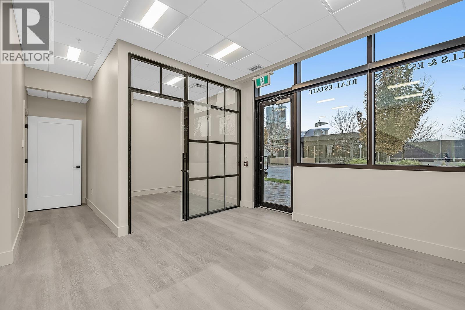 1 1164 Ellis Street, Kelowna