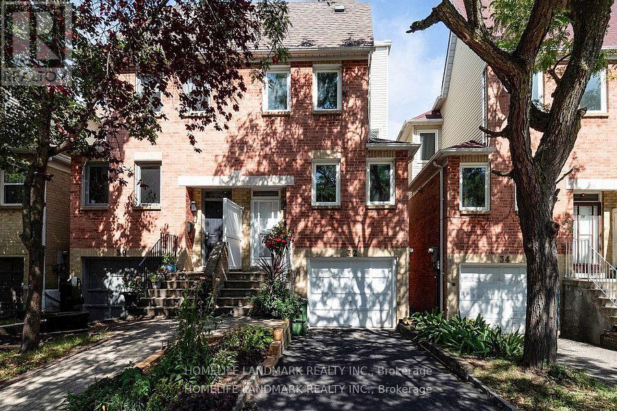 32 COATSWORTH CRESCENT - 1