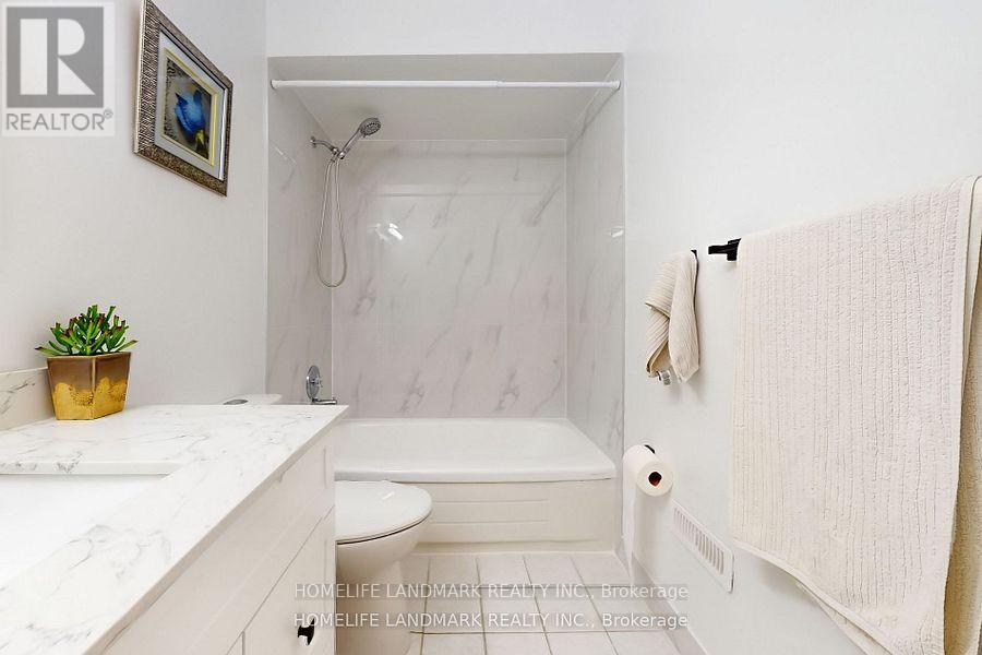 32 COATSWORTH CRESCENT - 29