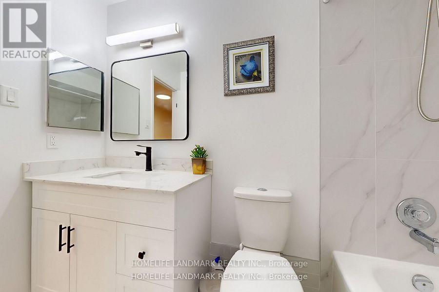32 COATSWORTH CRESCENT - 30