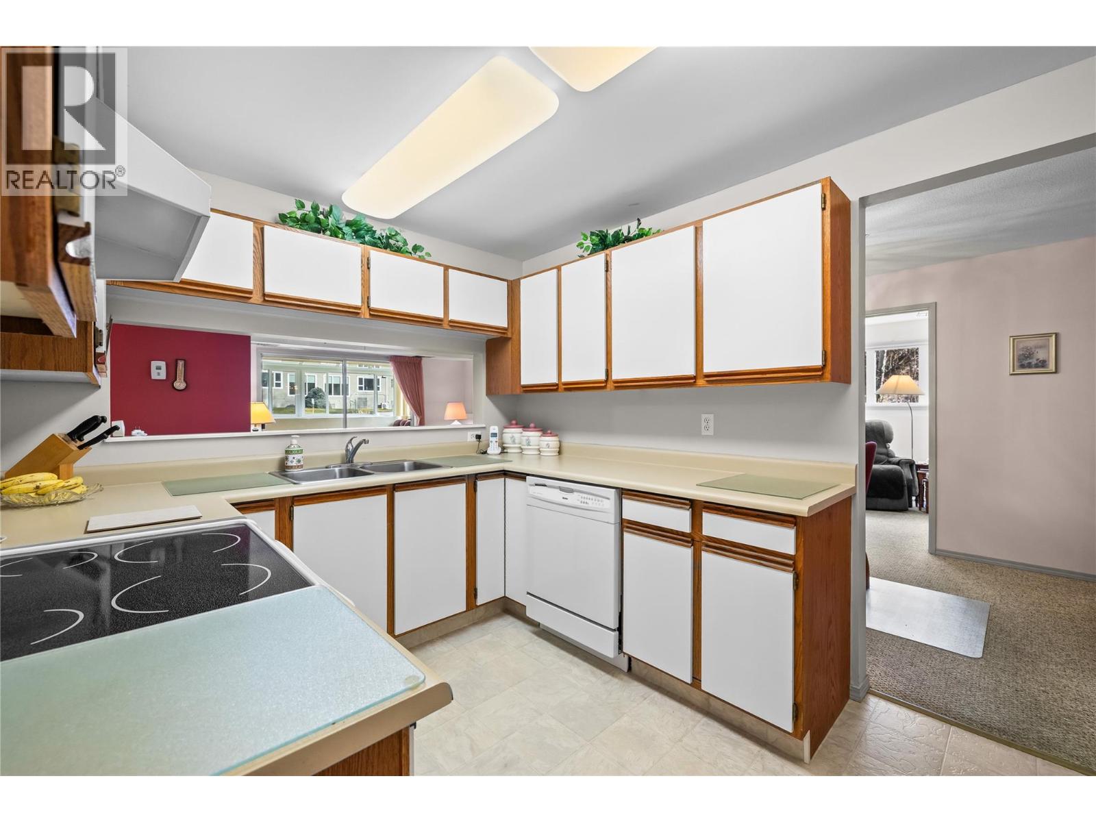 37 1045 Sutherland Avenue, Kelowna