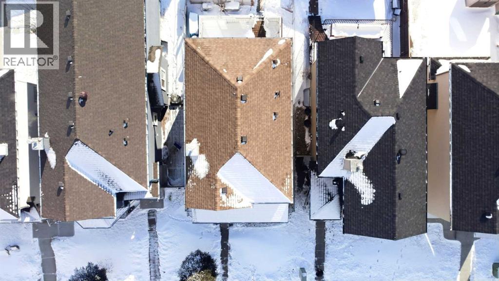 Single Family House for Sale in  Saddlecrest Blvd  NE Saddle Ridge Calgary 