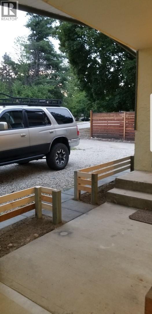 914 Columbia Crescent, Nakusp