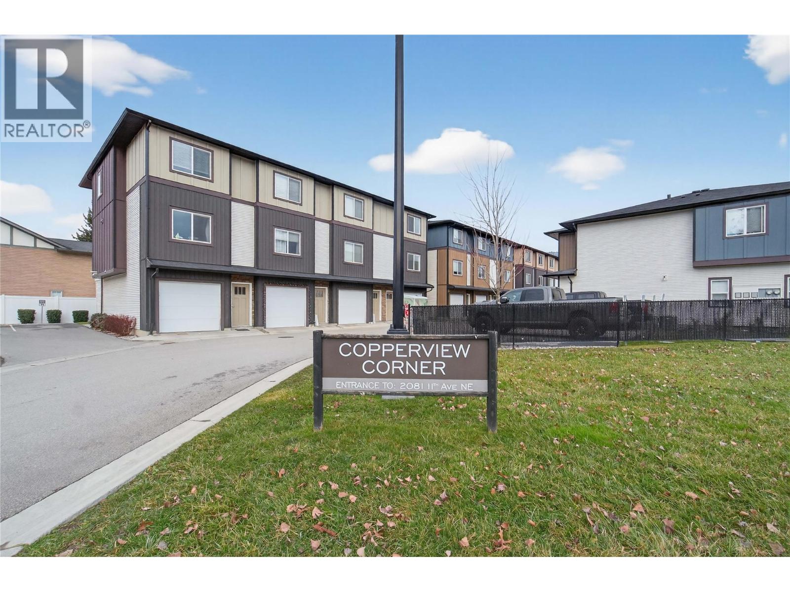 9 2081 11 Avenue Northeast, Salmon Arm