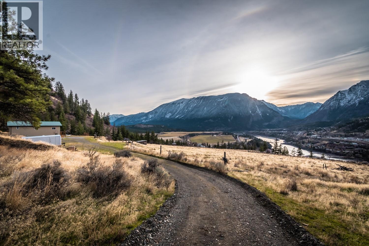 4142 99 HWY N ROAD N - 31