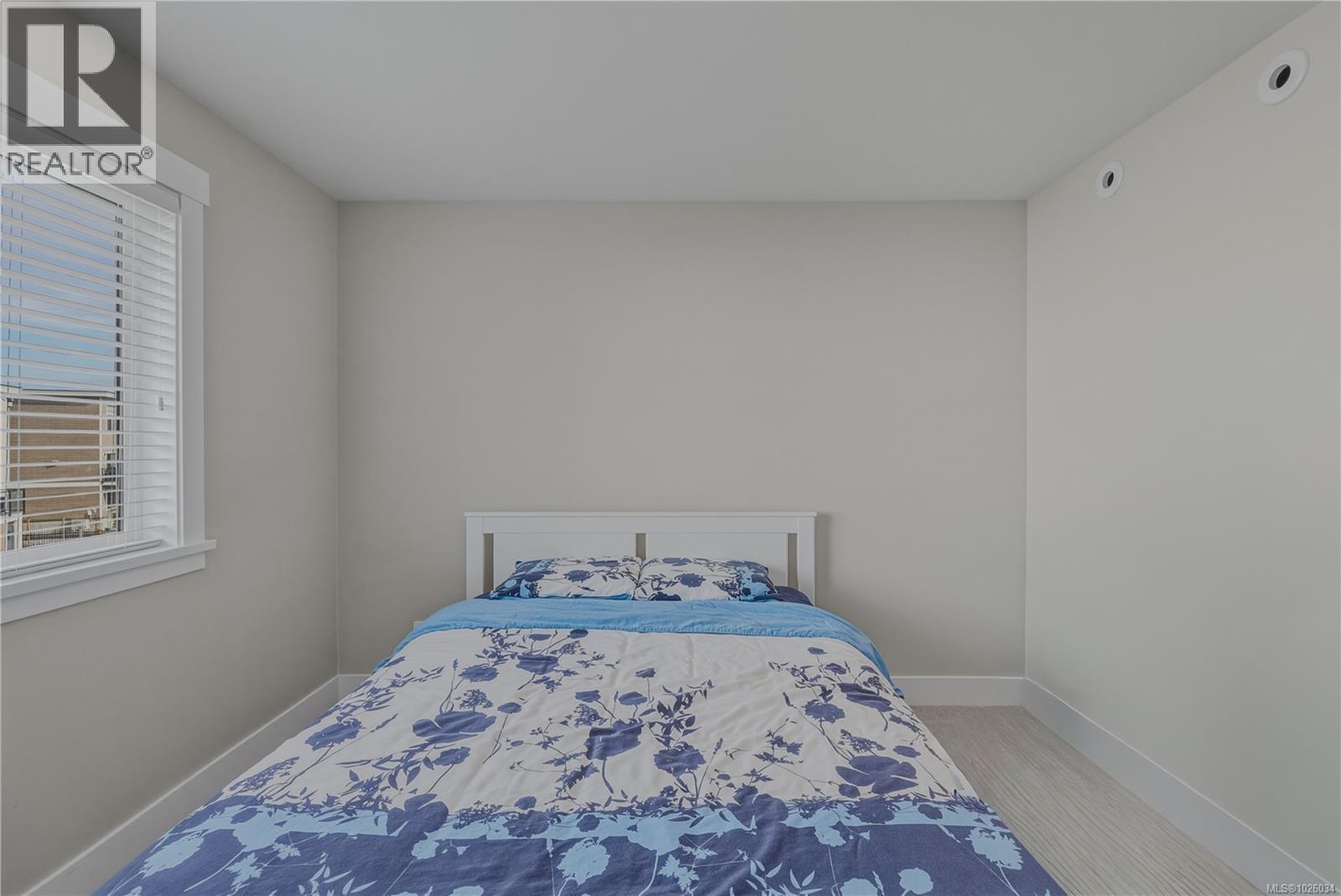1348 Flint Ave - 26