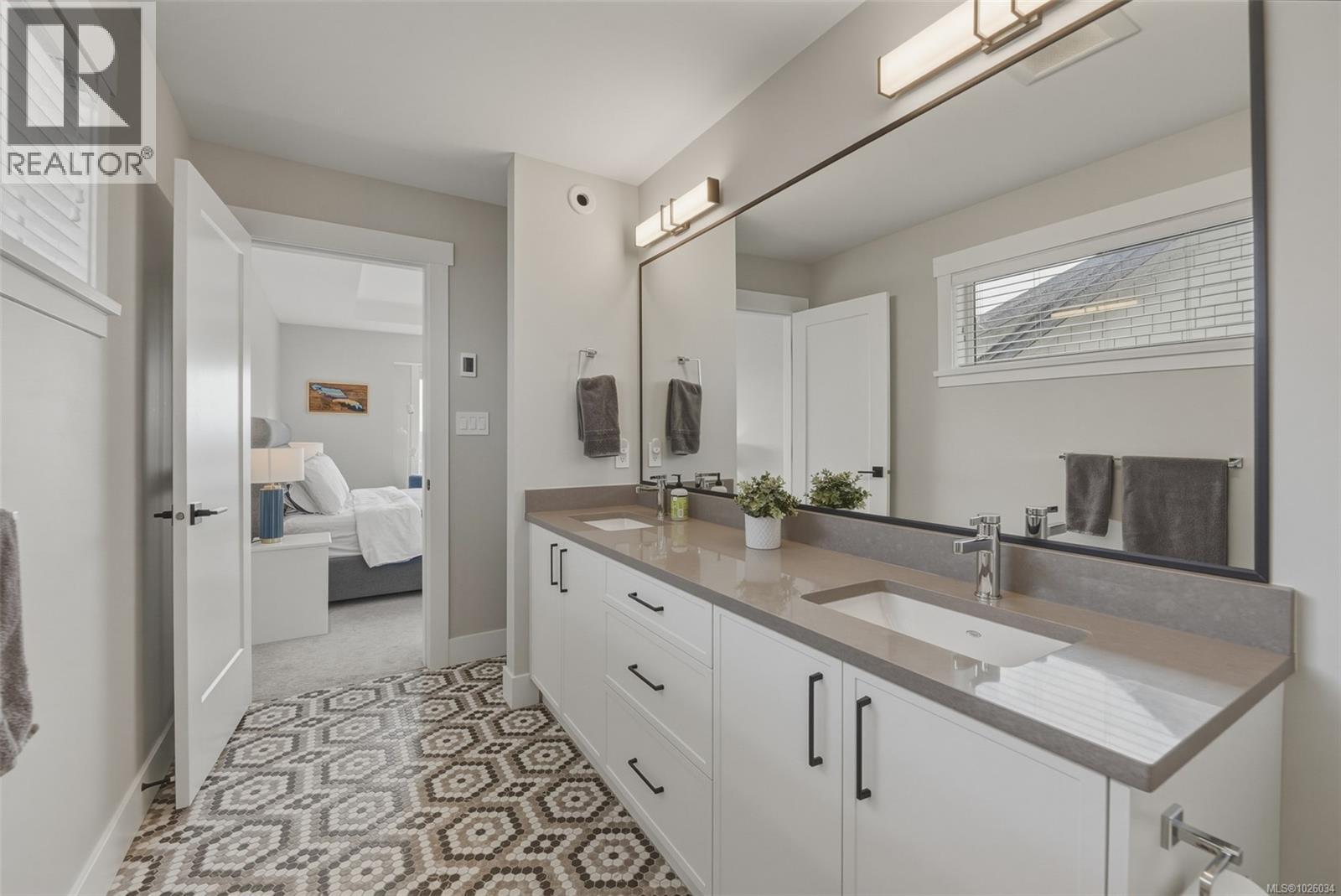 1348 Flint Ave - 29