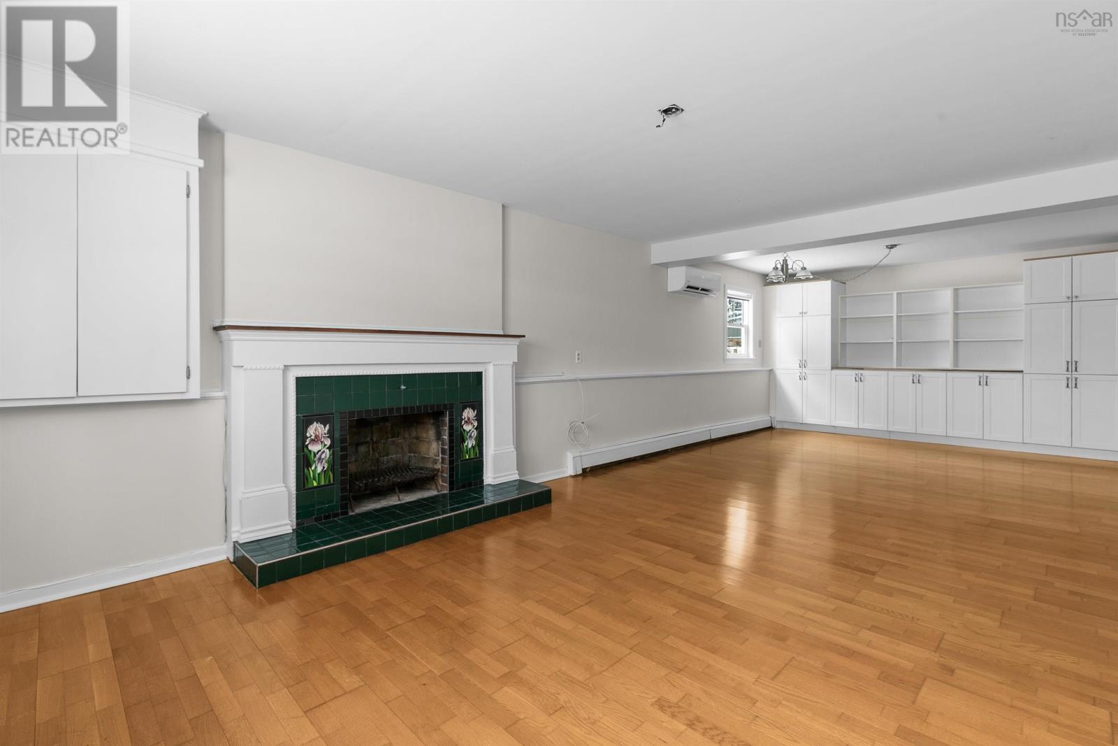 Property 21 of 31 of 39 Inverness Avenue