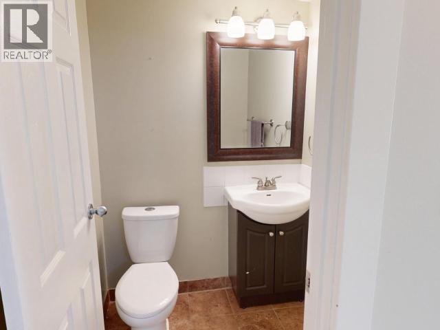 14-3870 JOYCE AVE, Powell River