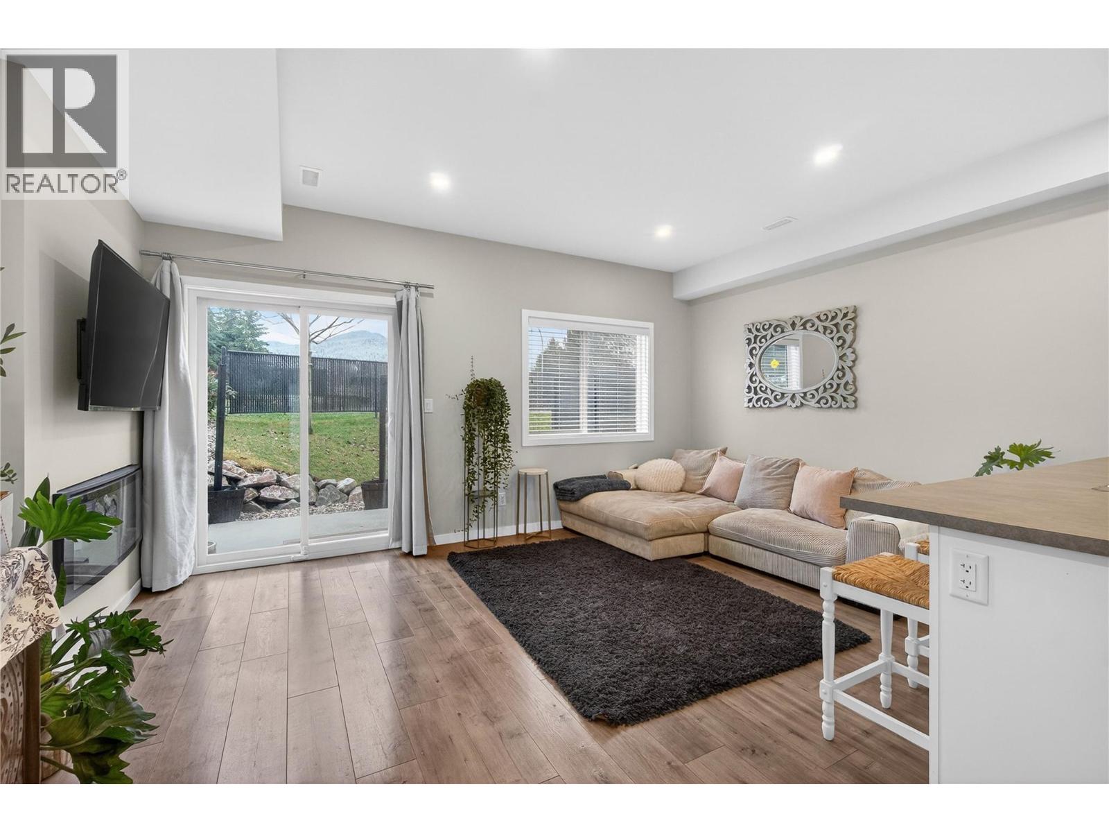 2081 11 Avenue NE Unit# 12, Salmon Arm