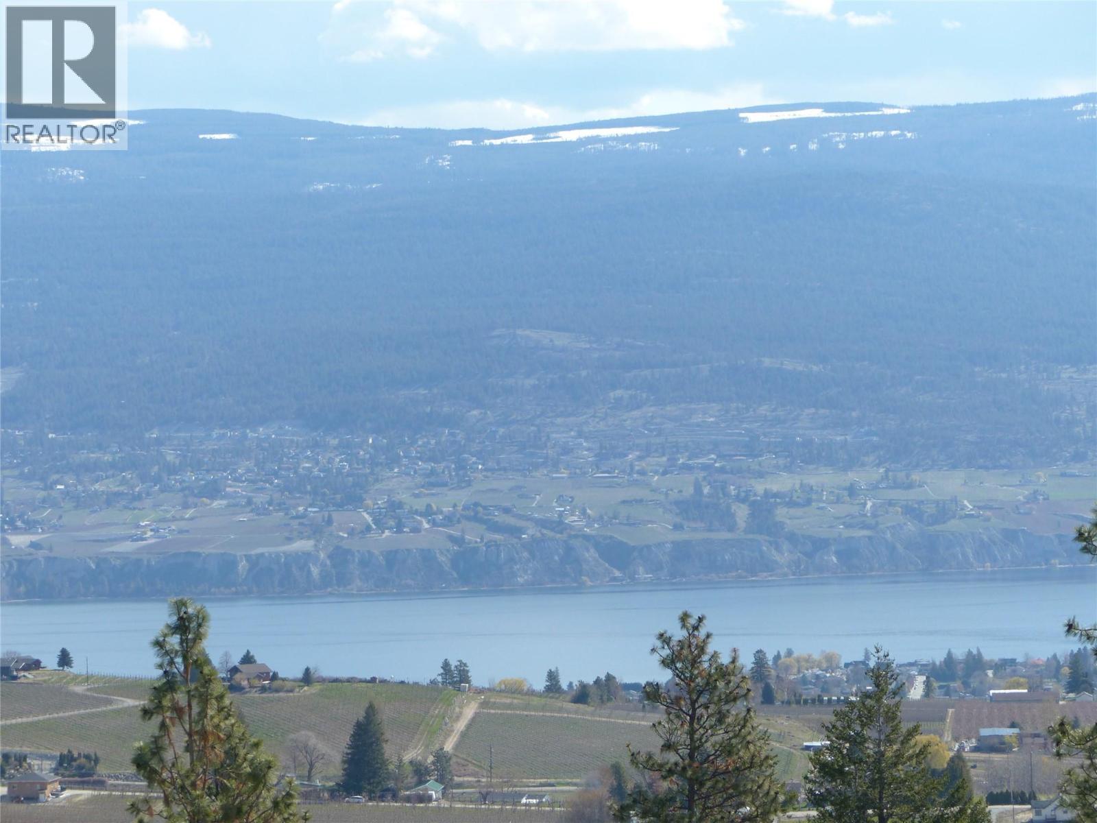  8900 Gilman Road, Summerland