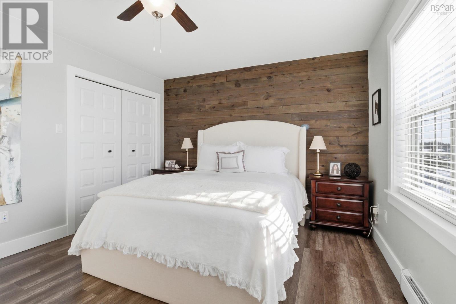 Property 22 of 49 of 39 Ridge Avenue