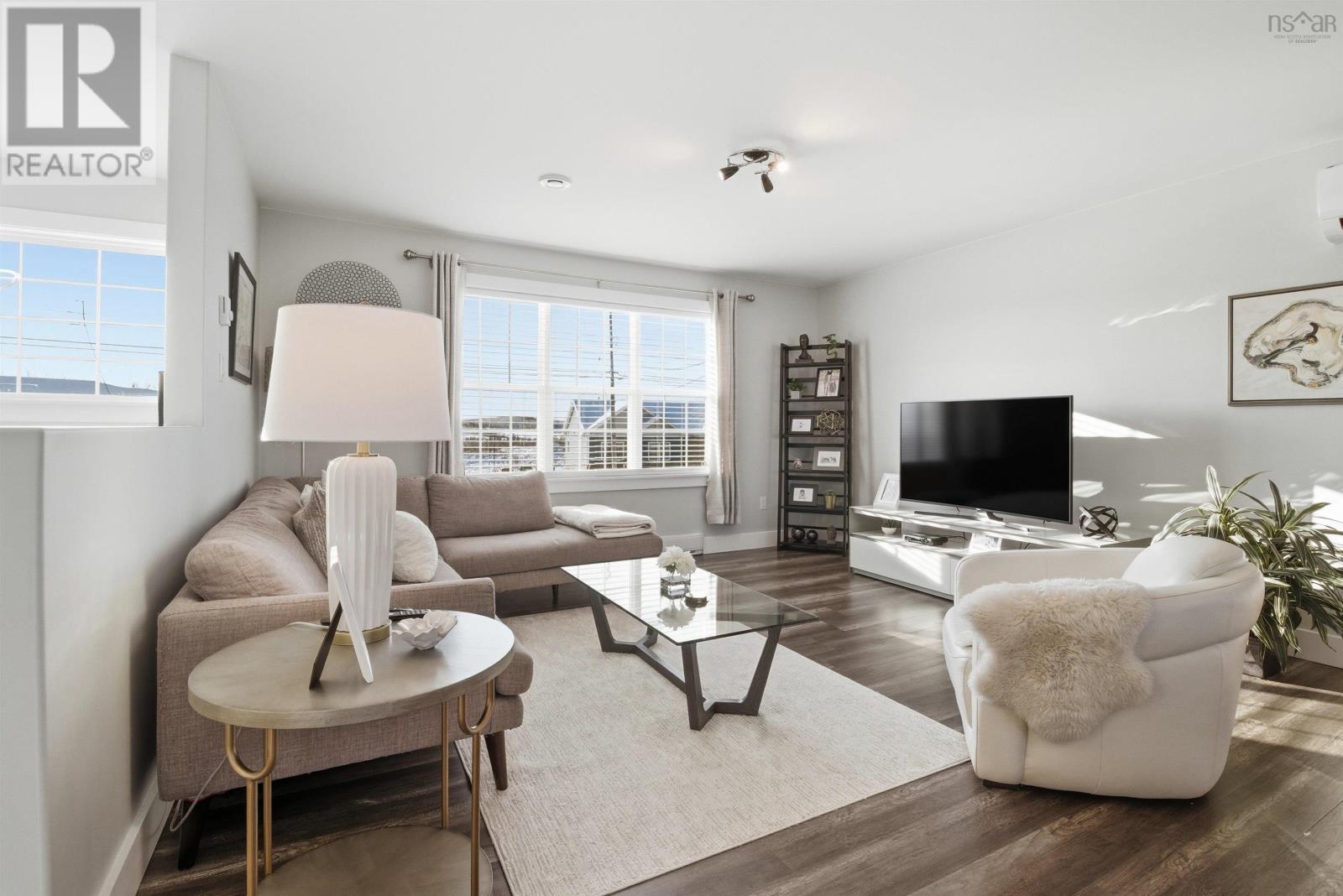 Property 7 of 49 of 39 Ridge Avenue