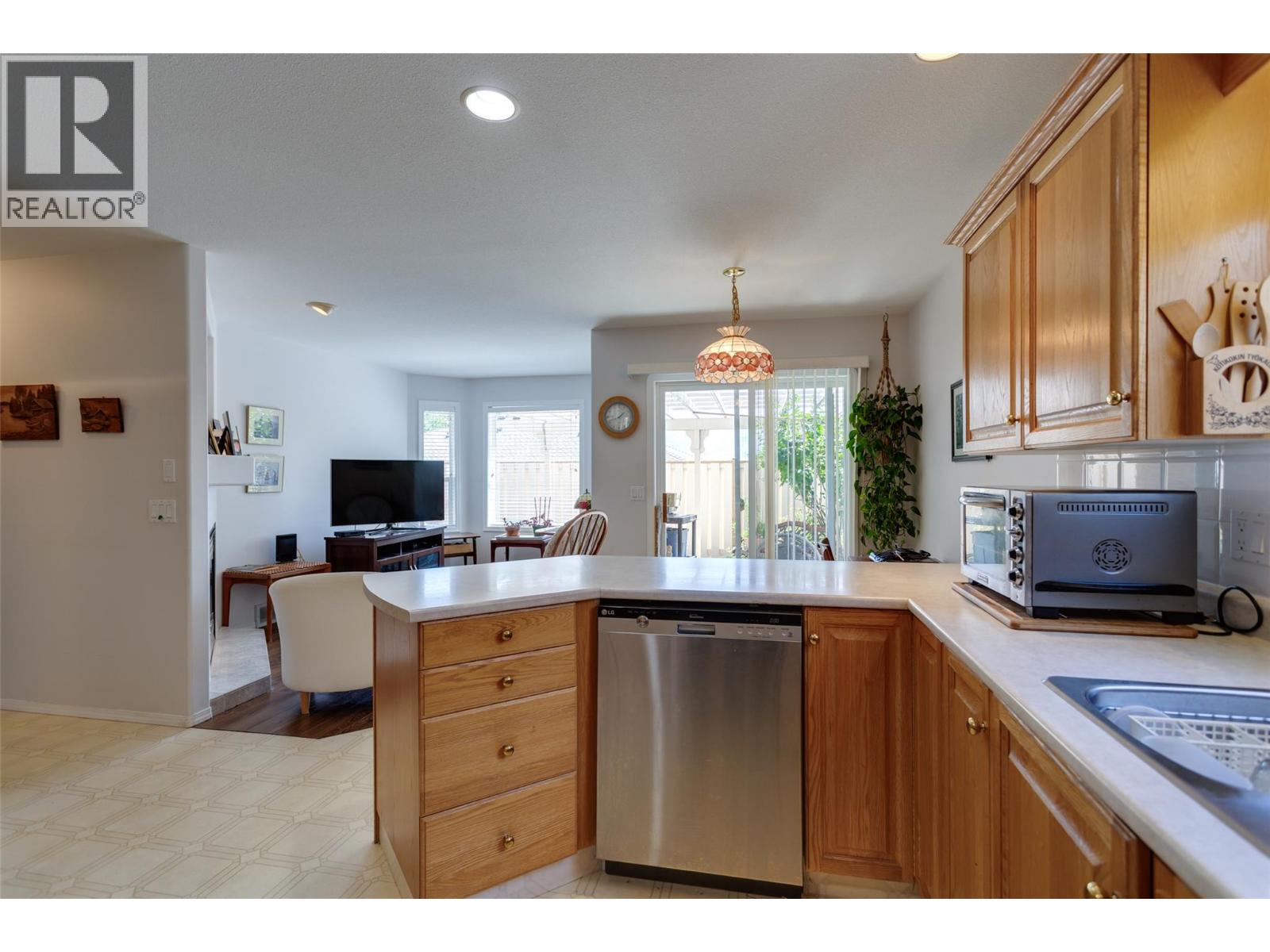 2250 Louie Drive Unit# 102, Westbank