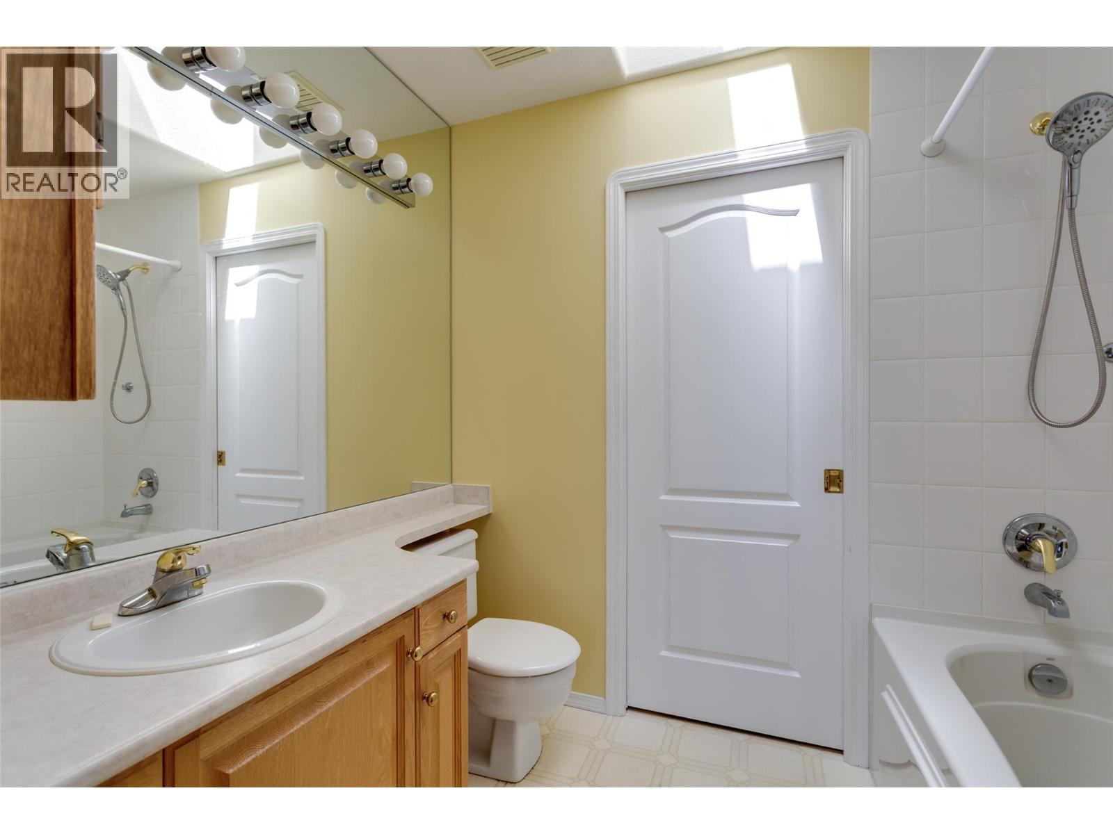 2250 Louie Drive Unit# 102, Westbank