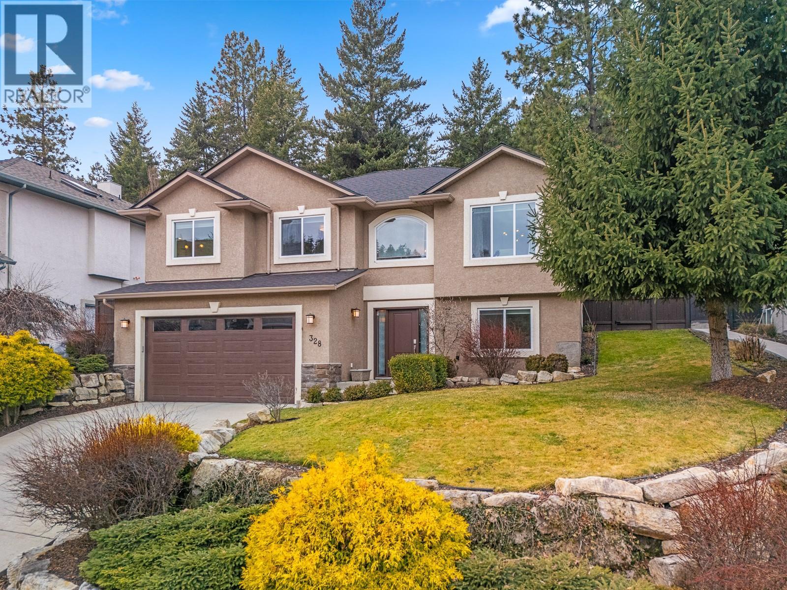 328 Woodpark Crescent - 1