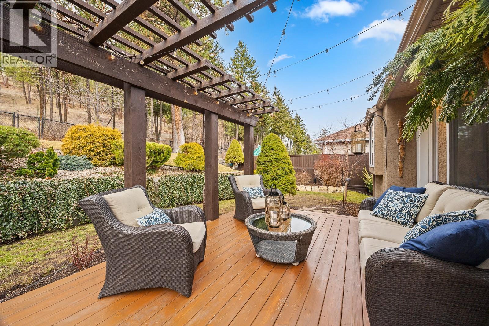 328 Woodpark Crescent, Kelowna