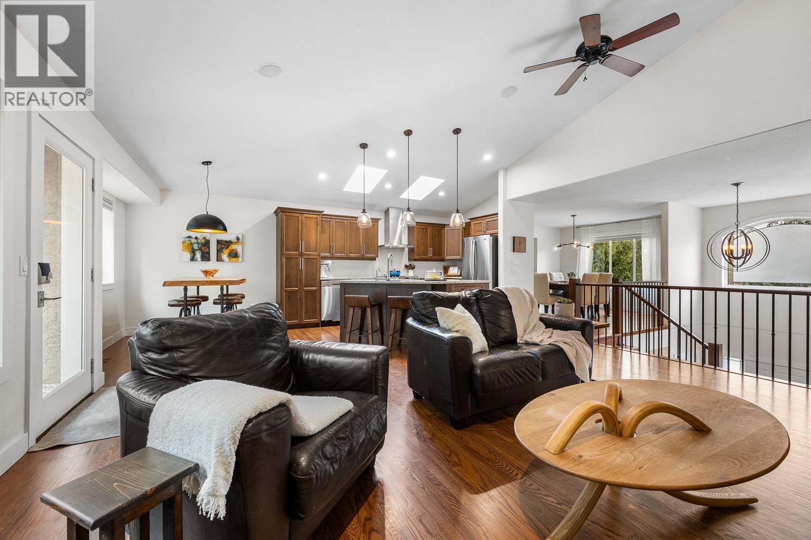 328 Woodpark Crescent, Kelowna