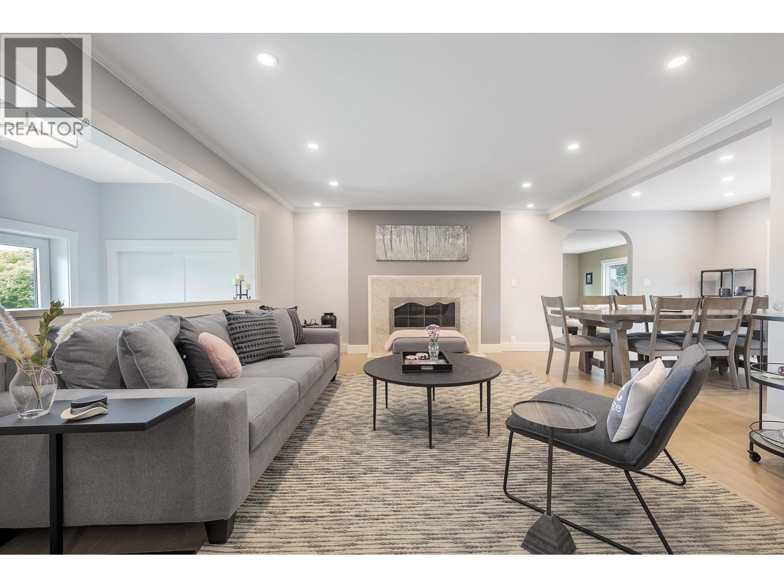 4106 CANTERBURY CRESCENT, North Vancouver