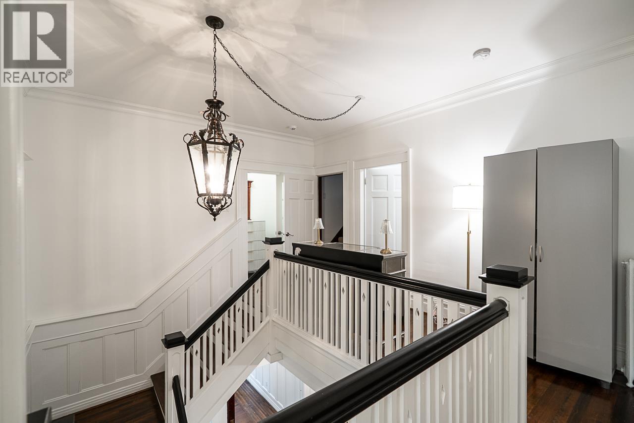 1 1055 WOLFE AVENUE, Vancouver