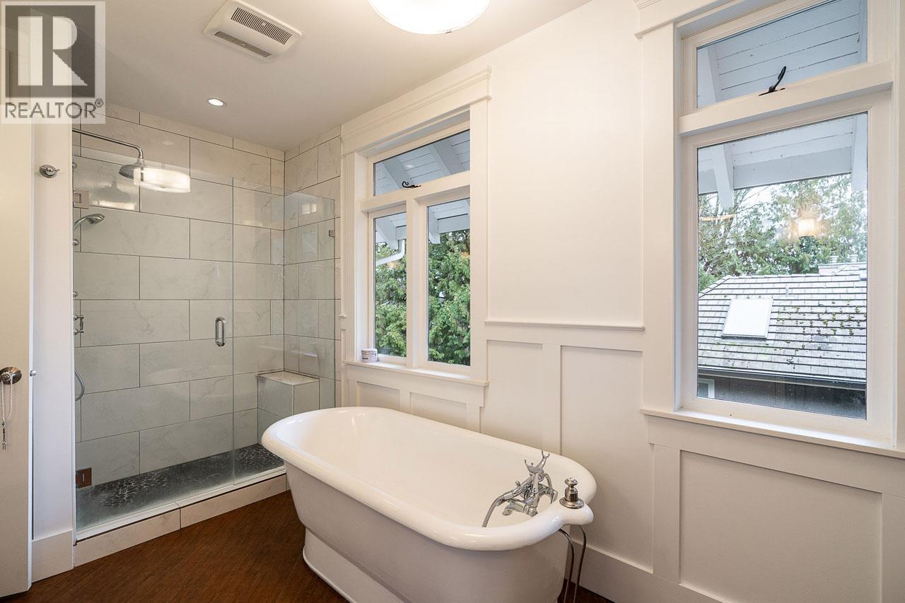 1 1055 WOLFE AVENUE, Vancouver