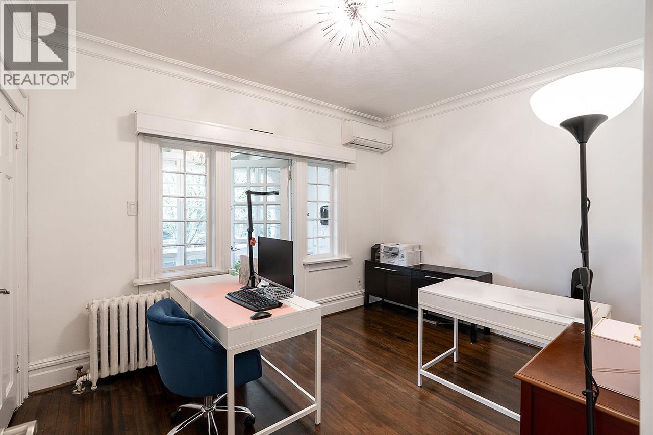 1 1055 WOLFE AVENUE, Vancouver