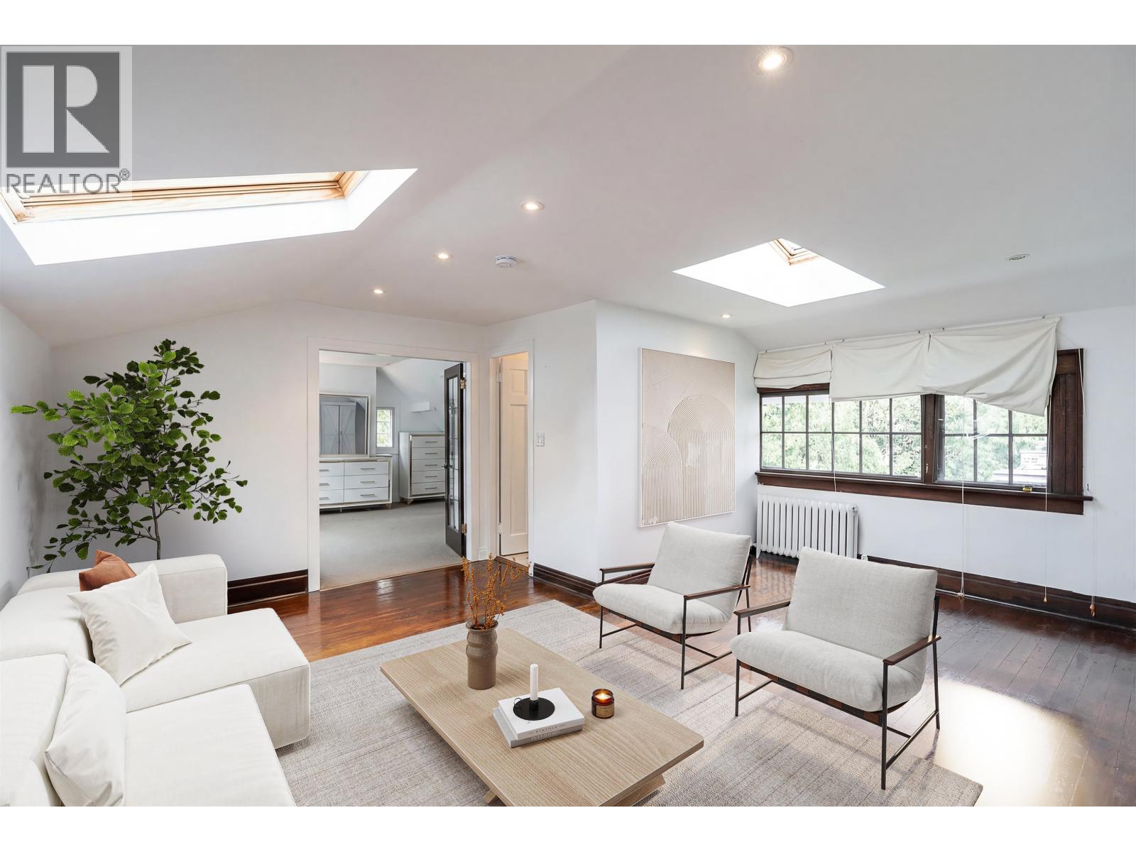 1 1055 WOLFE AVENUE, Vancouver