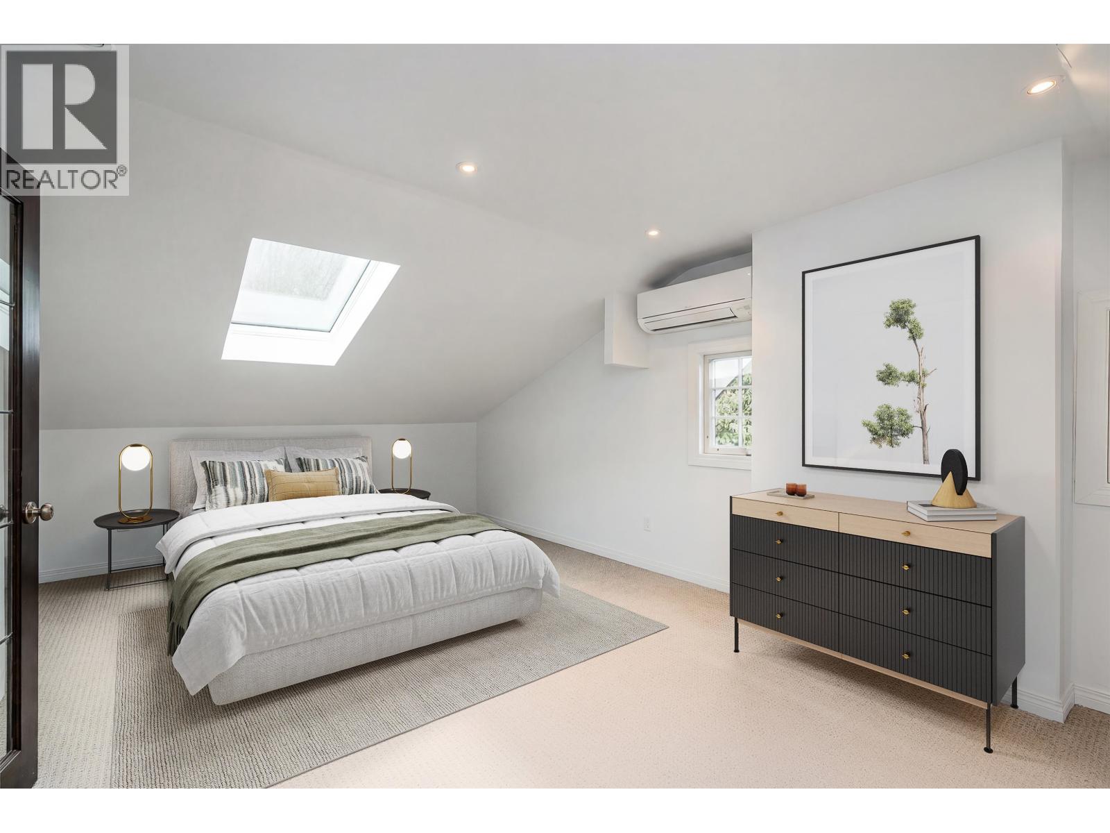 1 1055 WOLFE AVENUE, Vancouver