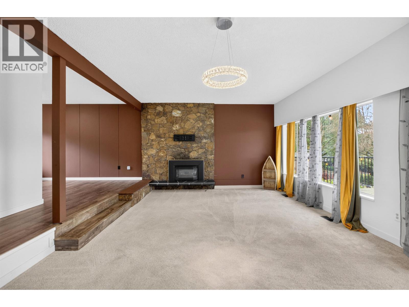 3362 VIEWMOUNT DRIVE, Port Moody