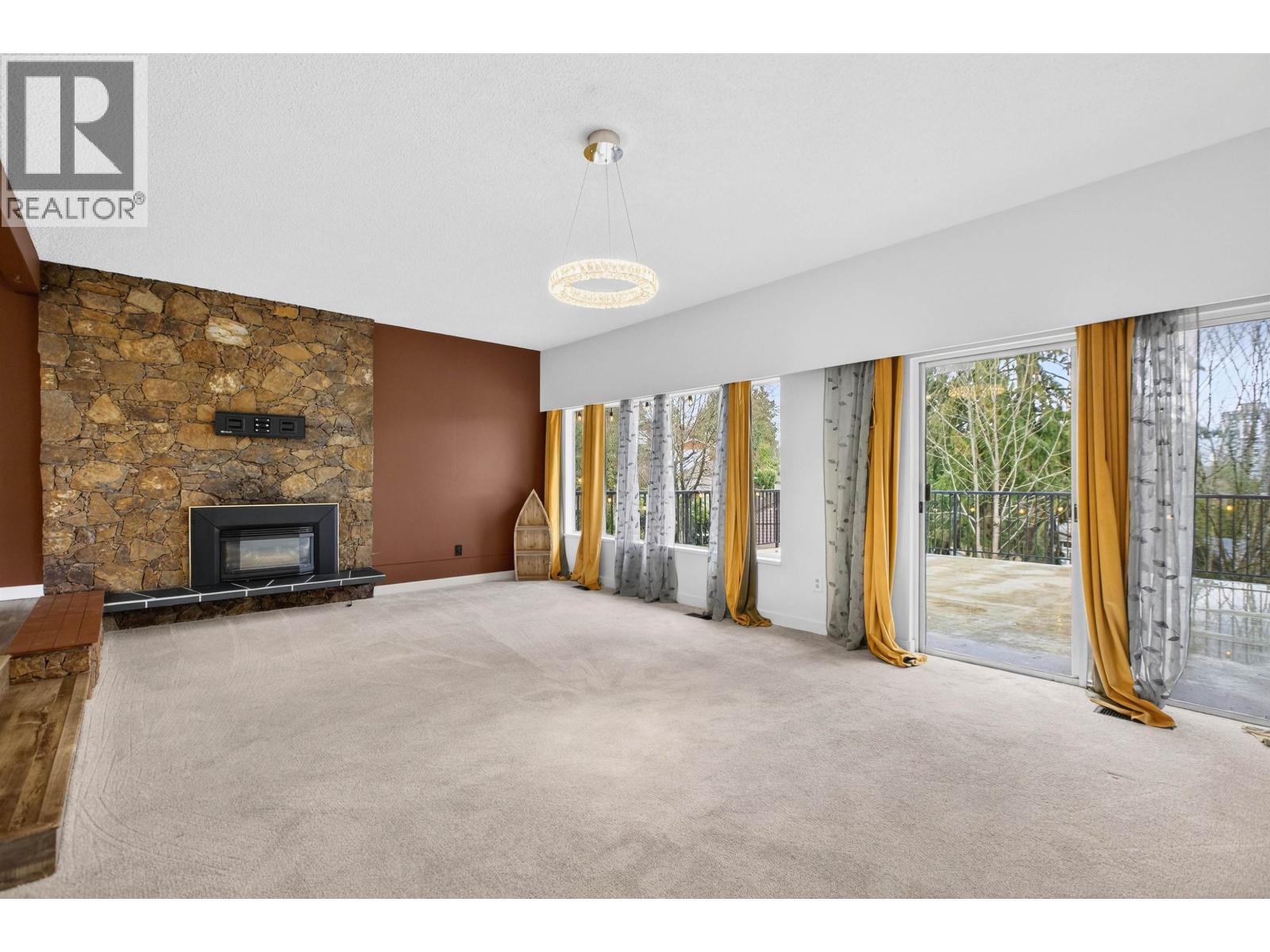 3362 VIEWMOUNT DRIVE, Port Moody