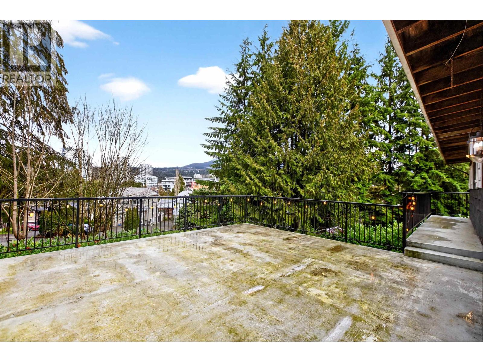 3362 VIEWMOUNT DRIVE, Port Moody