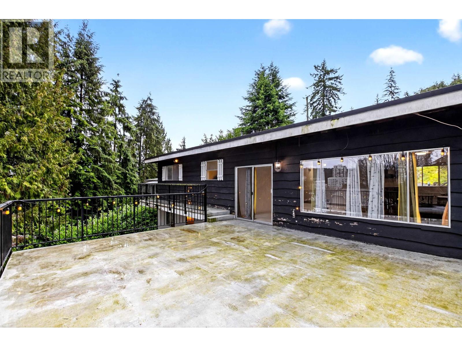 3362 VIEWMOUNT DRIVE, Port Moody