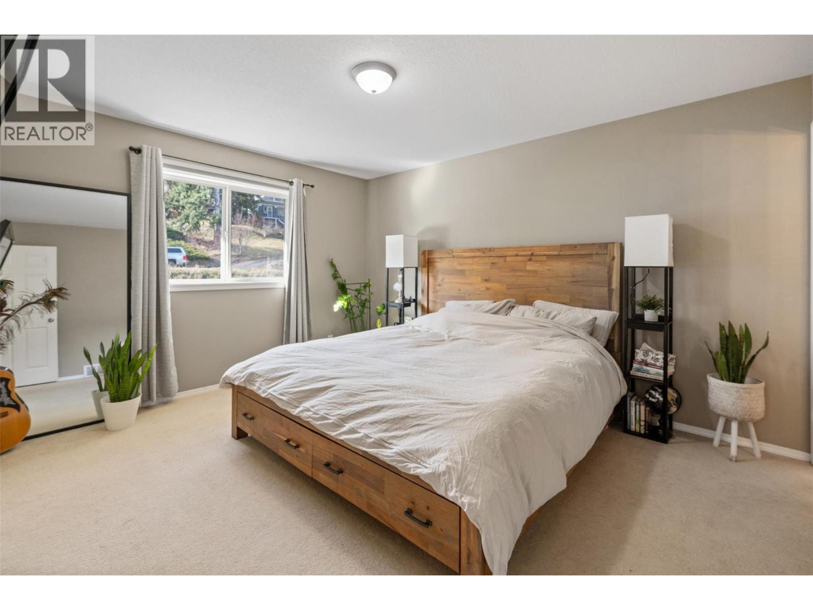 26 7915 Hespeler Road, Summerland