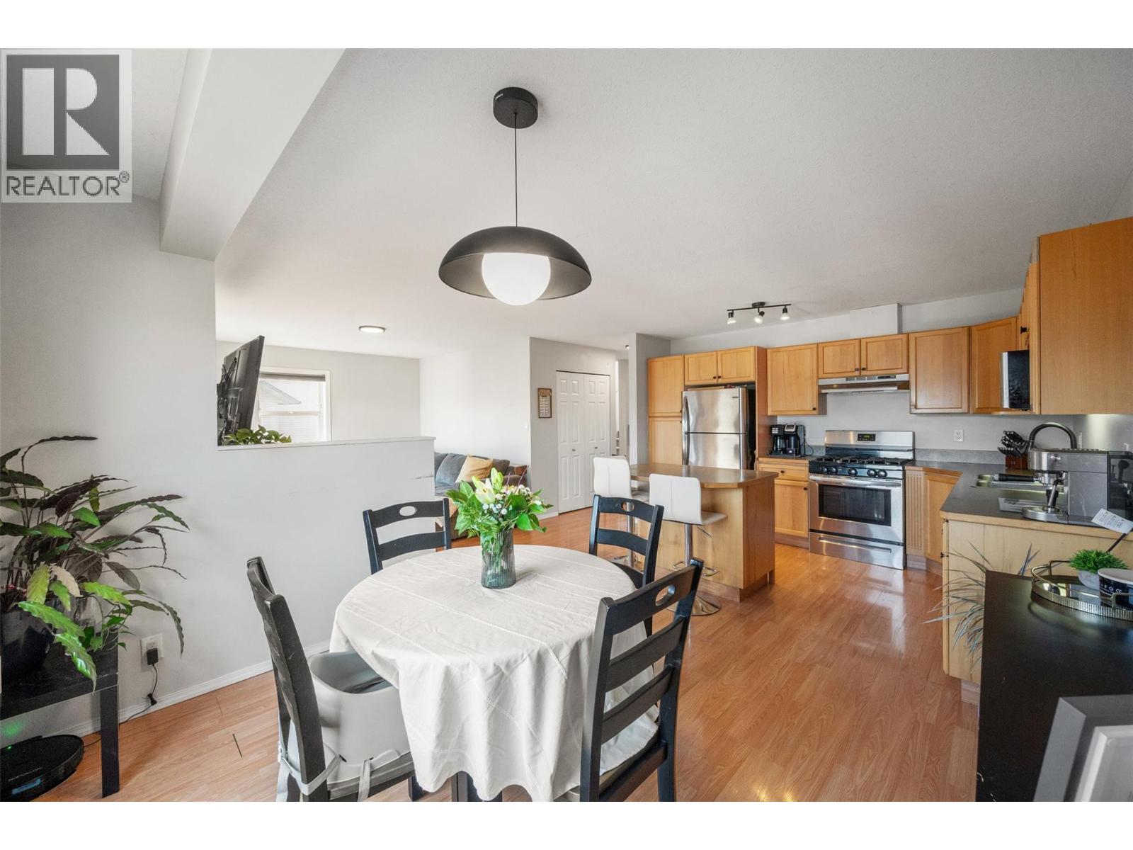 #26 7915 Hespeler Road - 15