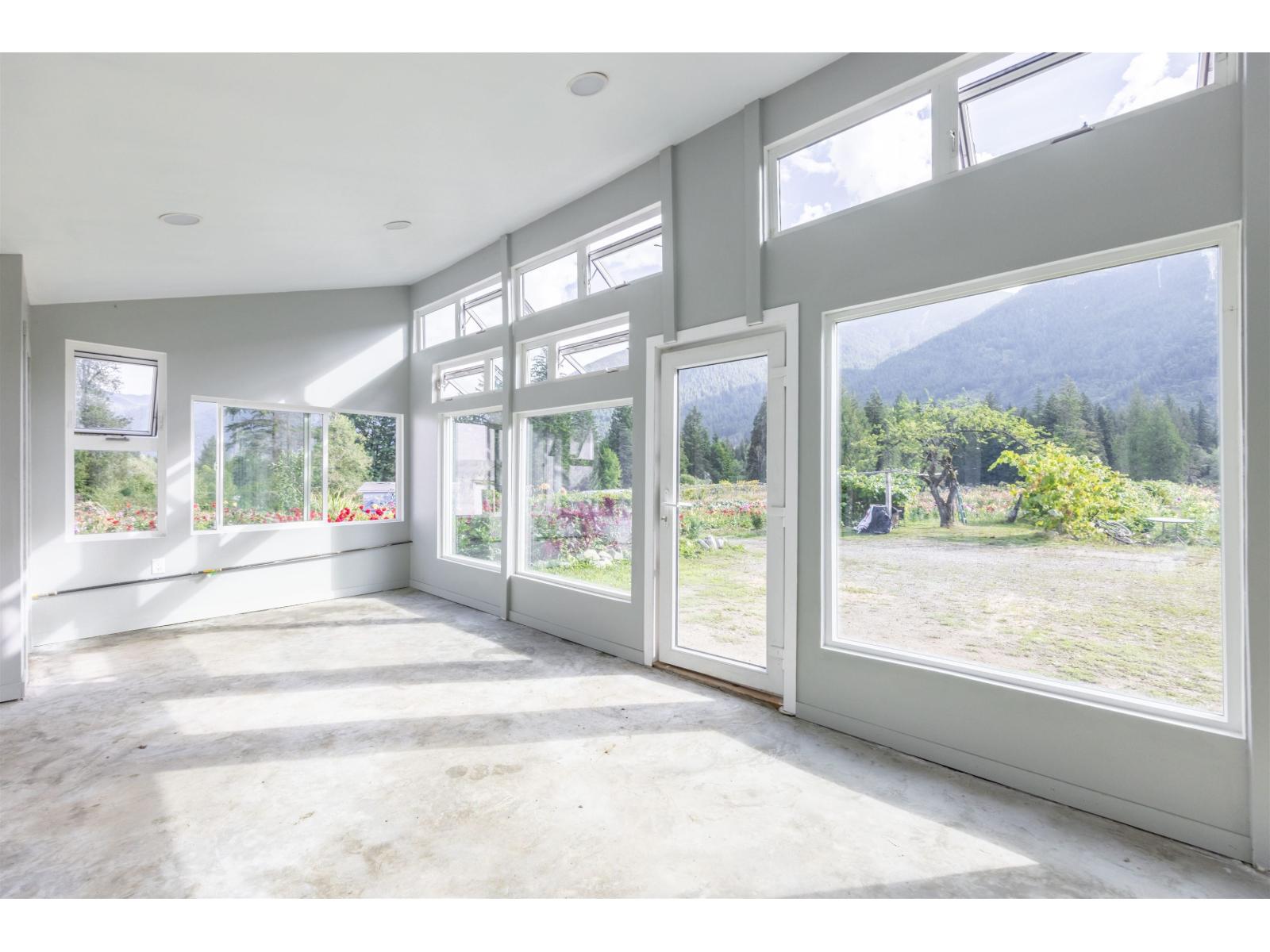 13842 SPRATT ROAD, Mission