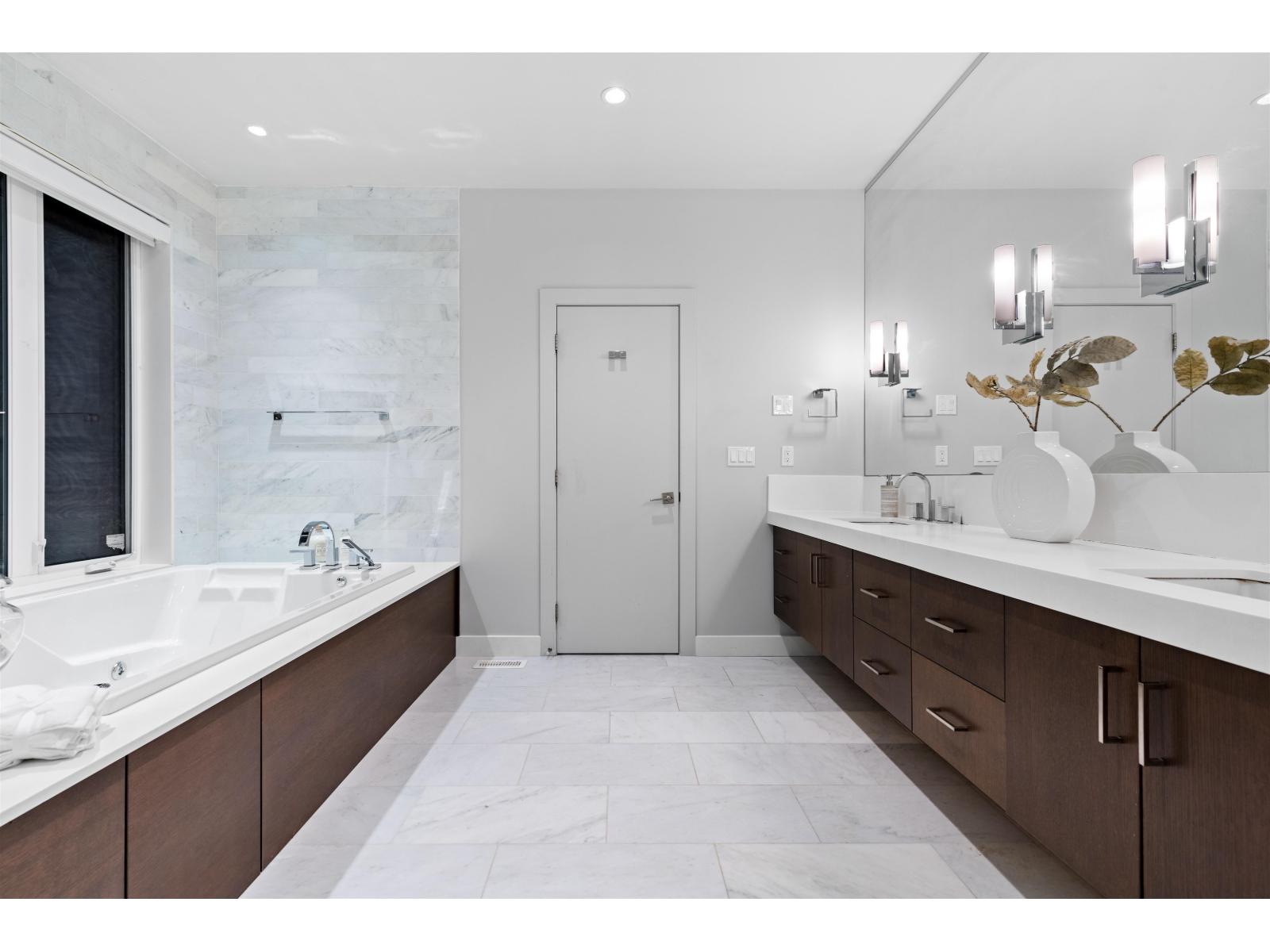 2461 EAGLE MOUNTAIN DRIVE, Abbotsford