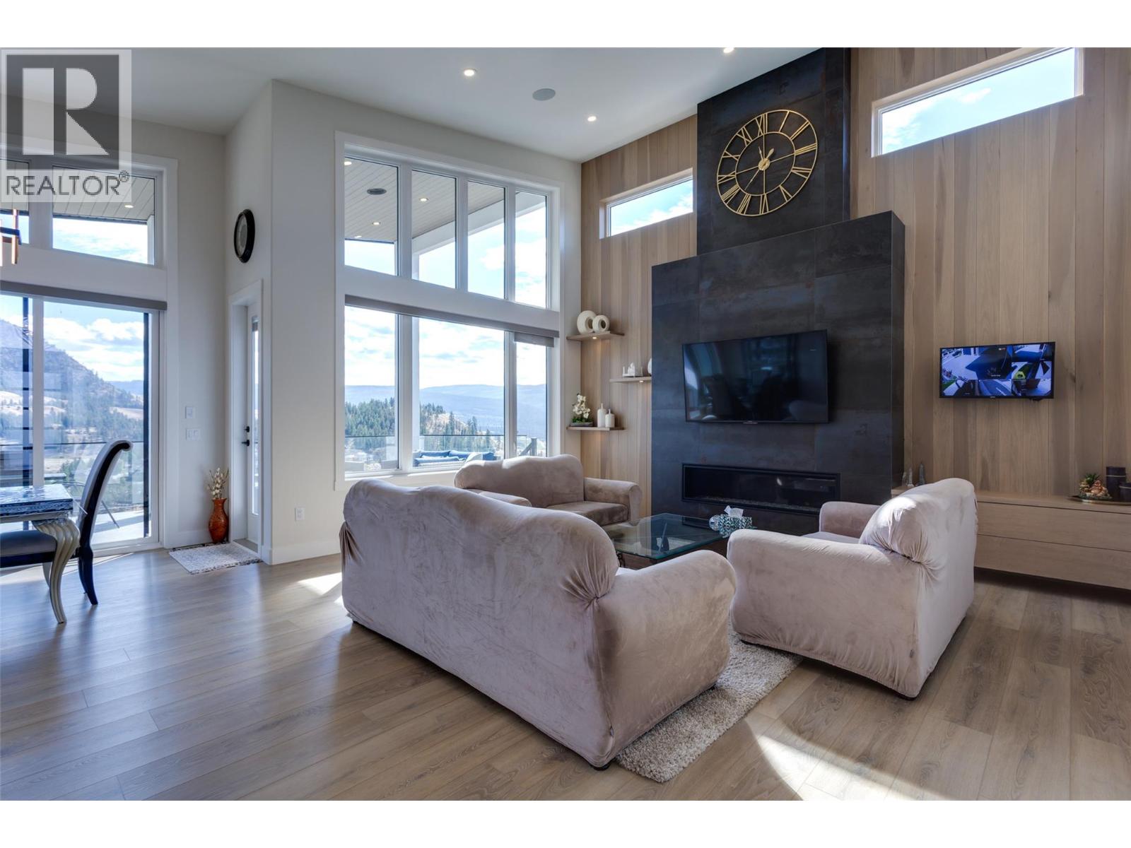 703 Carnoustie Drive - 14