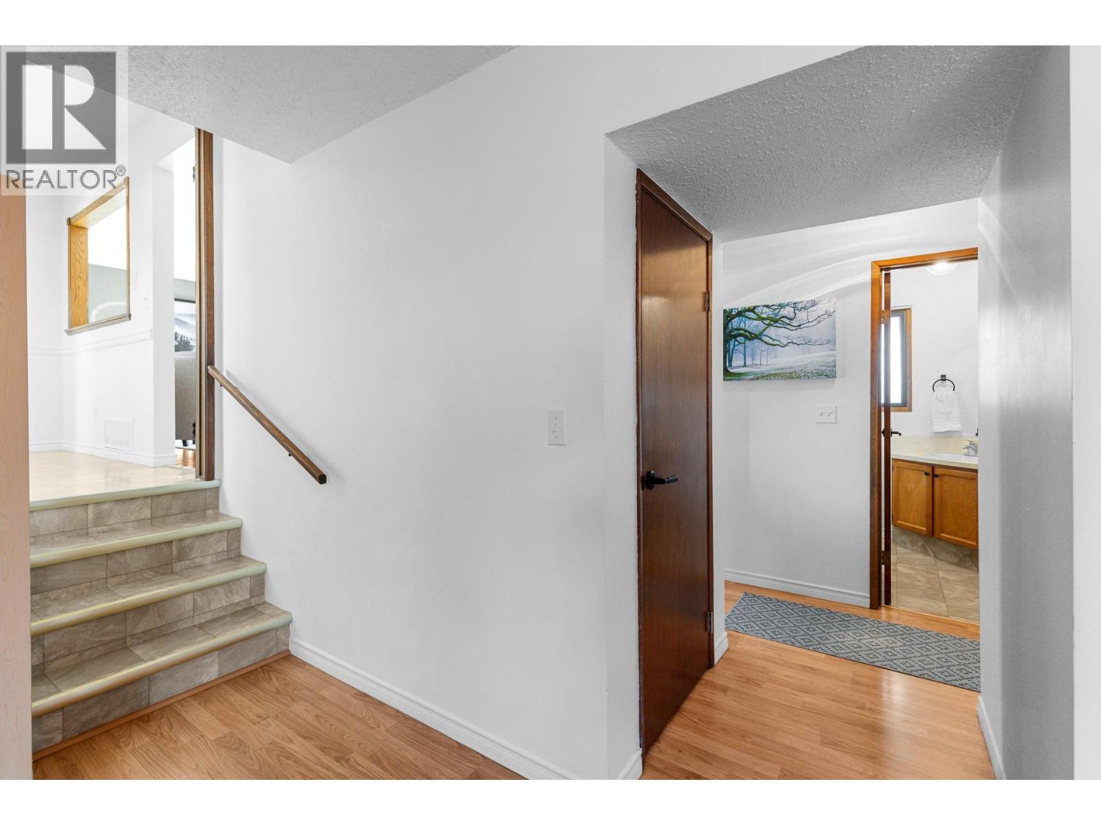  280 Kneller Road, Kelowna