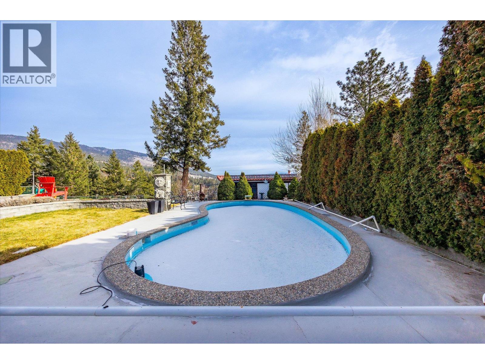 3307 McGinnis Road, West Kelowna