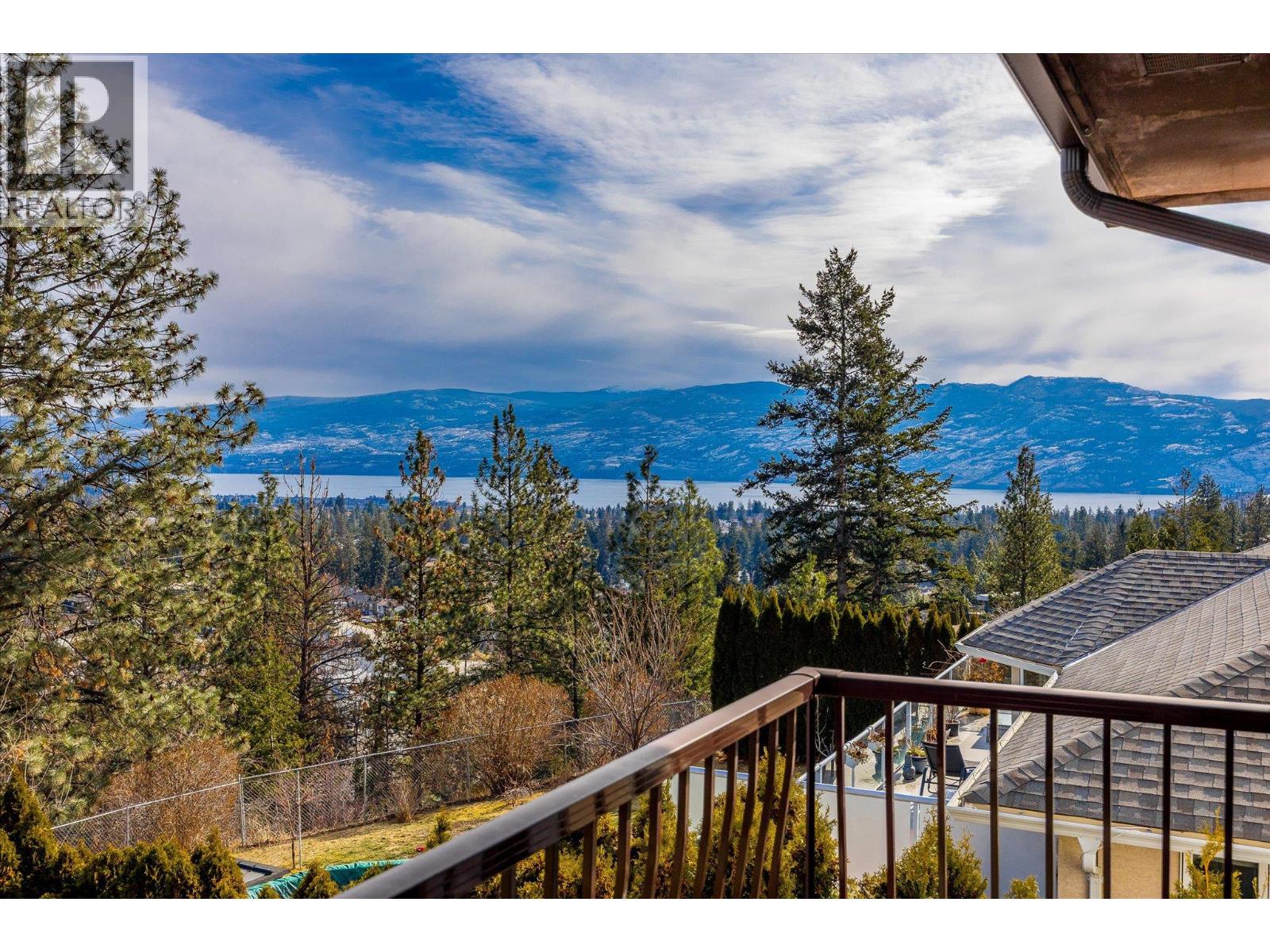 3307 McGinnis Road, West Kelowna