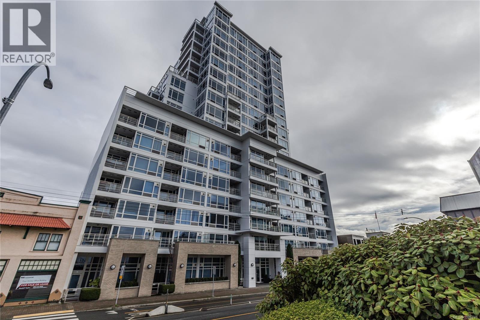 #CY04 38 FRONT ST - 33